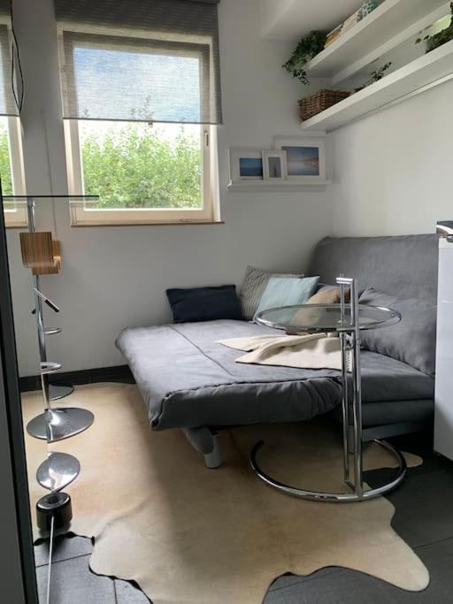 Micro-Apartment In Seenaehe Fusslaeufig Zum See:)) 외닝겐 외부 사진